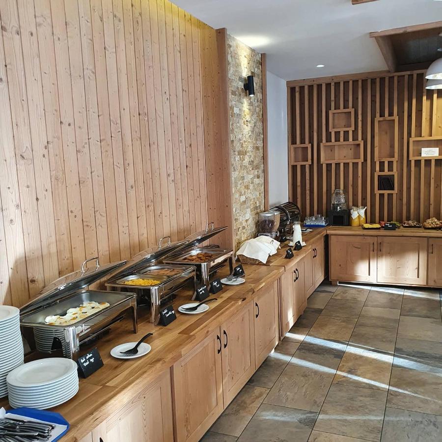 Monte Cervo Bio Hotel & Spa 科瓦斯纳 外观 照片