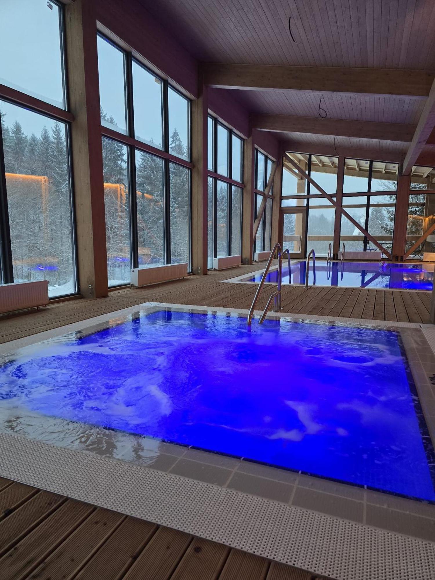 Monte Cervo Bio Hotel & Spa 科瓦斯纳 外观 照片