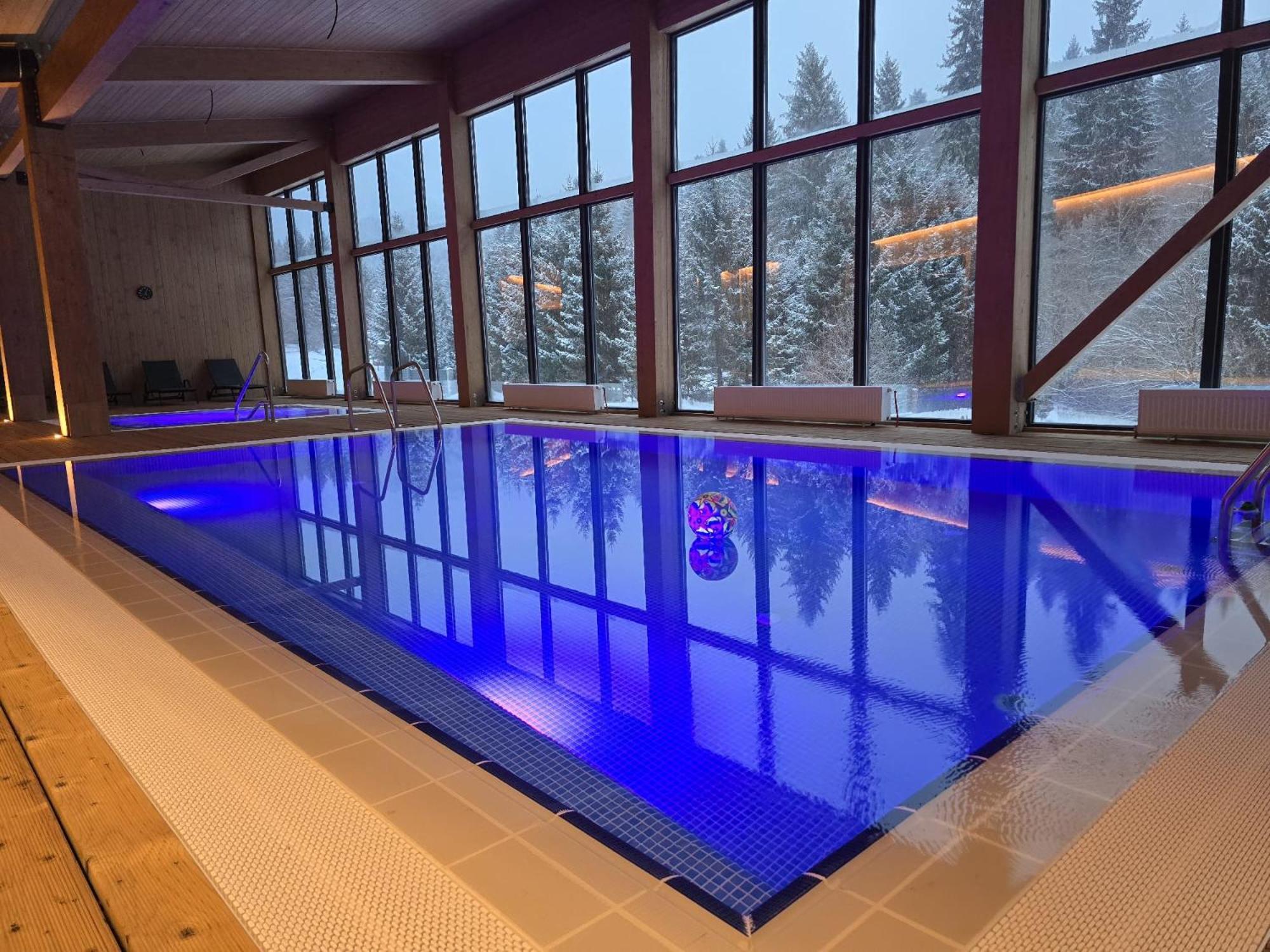 Monte Cervo Bio Hotel & Spa 科瓦斯纳 外观 照片