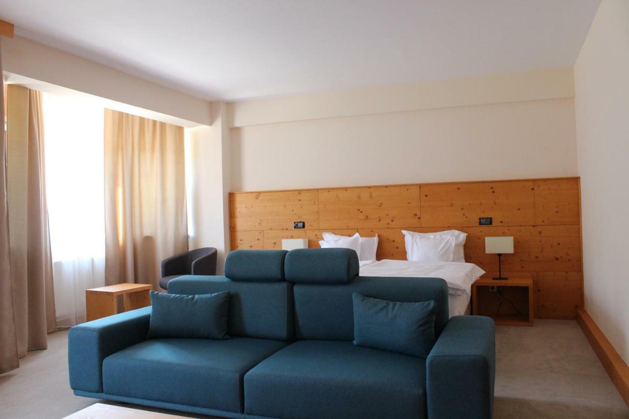 Monte Cervo Bio Hotel & Spa 科瓦斯纳 外观 照片